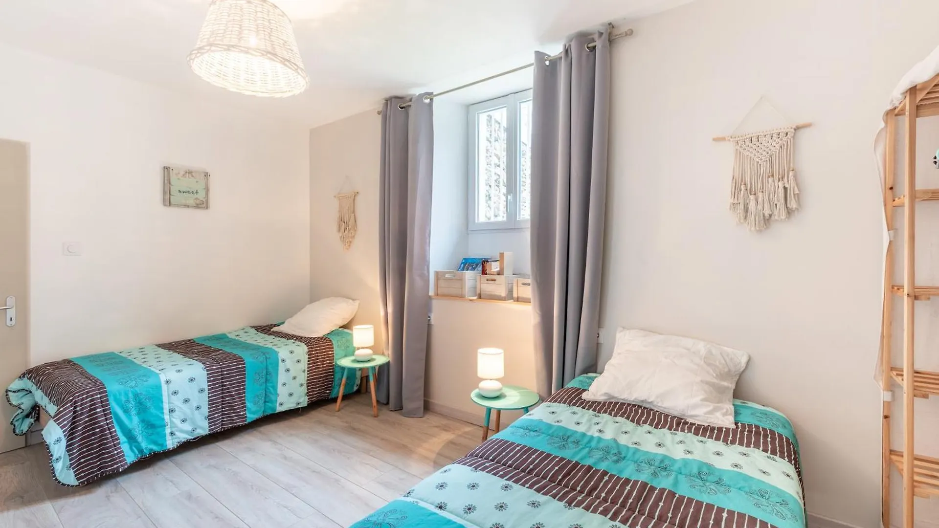 Maison Chez Bob Heches Francia